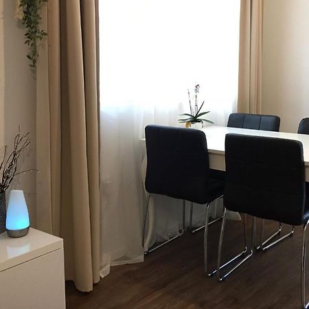 شقة Cozy And Charming Apt. سراييفو المظهر الخارجي الصورة